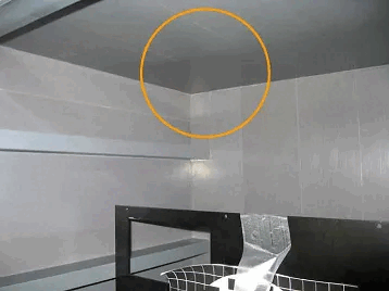 試験槽天井内に結露なし